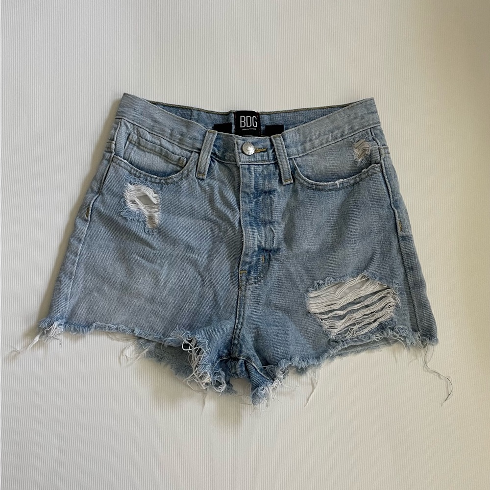 BDG girlfriend high rise denim shorts